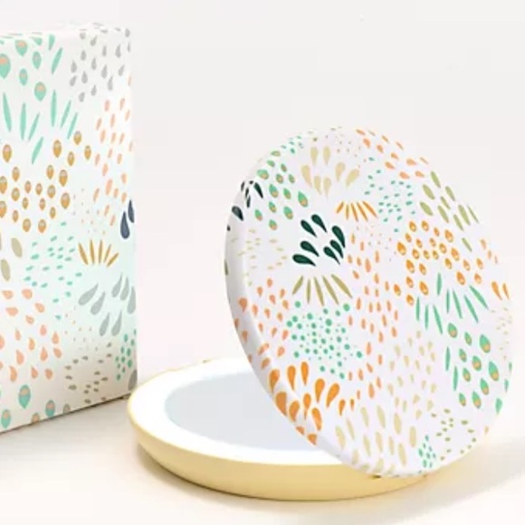 QVC POP PORTABLE LIGHTED COMPCT MAGNIFYING MIRROR NEW - Picture 4 of 8